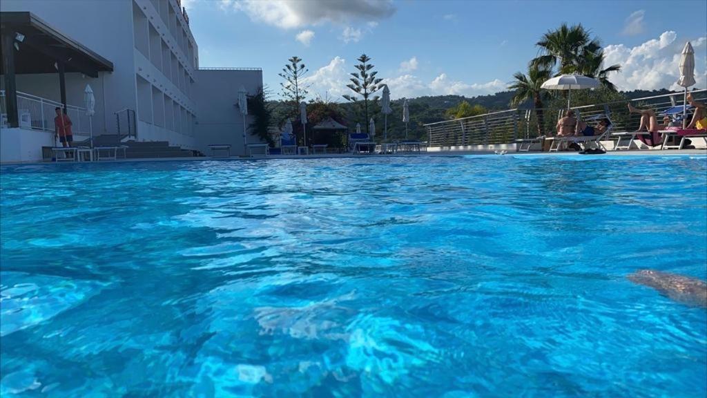 סקאריו Marcaneto Hotel מראה חיצוני תמונה