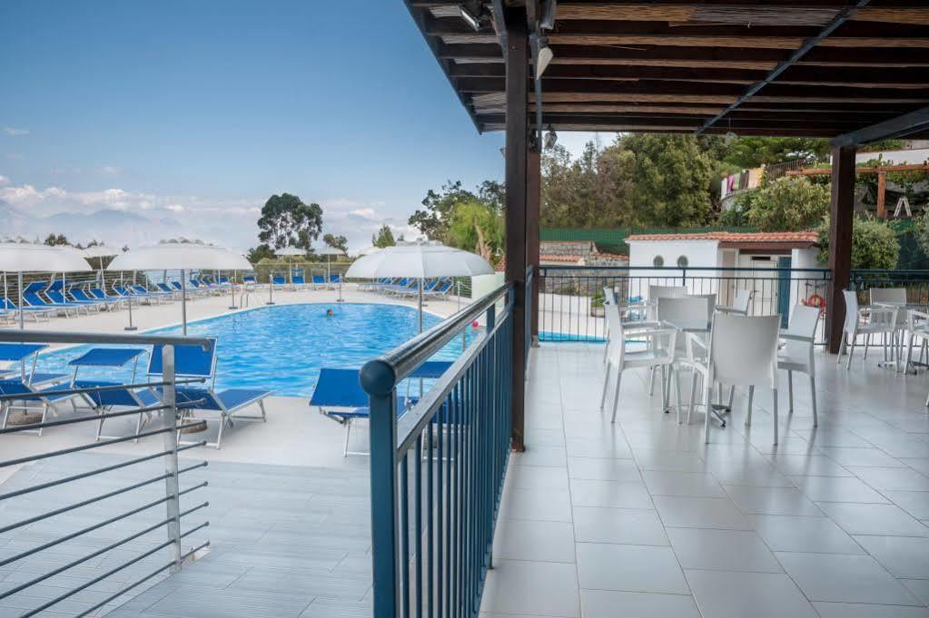 סקאריו Marcaneto Hotel מראה חיצוני תמונה